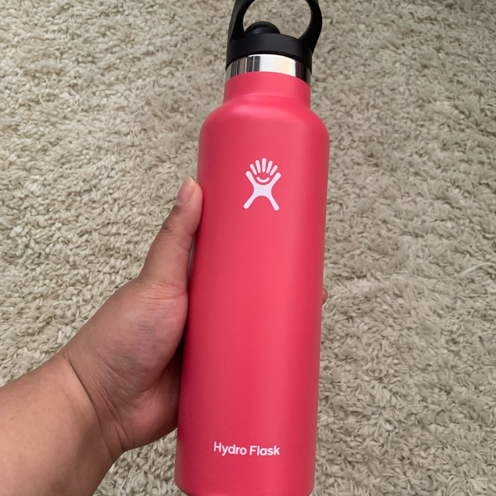 Hydroflask 21oz (w/ sports cap)